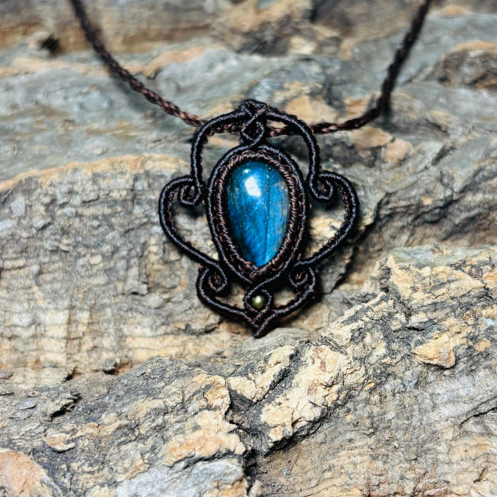 Earthy Labradorite Micro macrame Choker