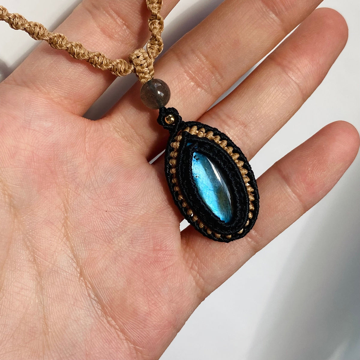 Labradorite Macrame Necklace