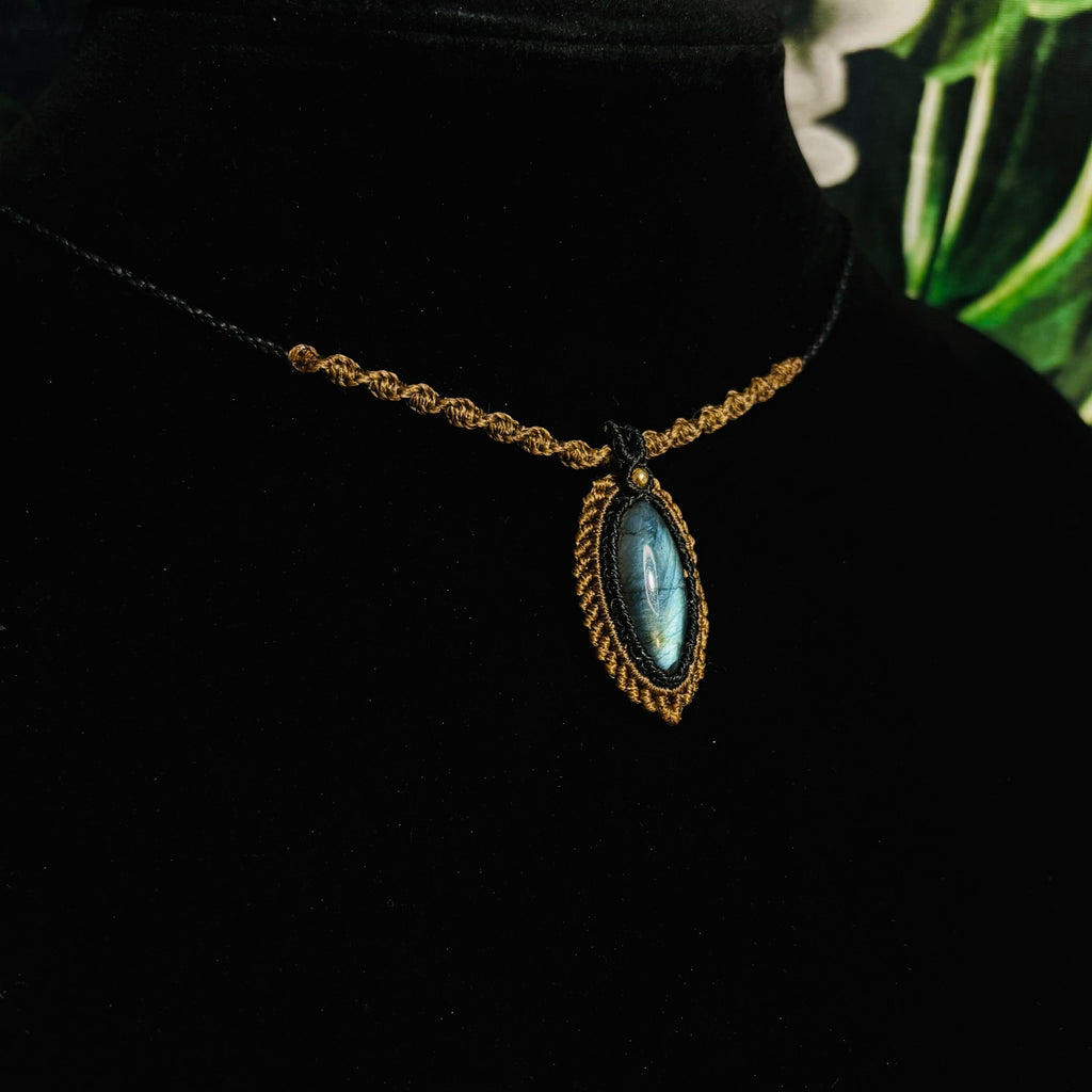 Labradorite Macrame Adjustable Necklace