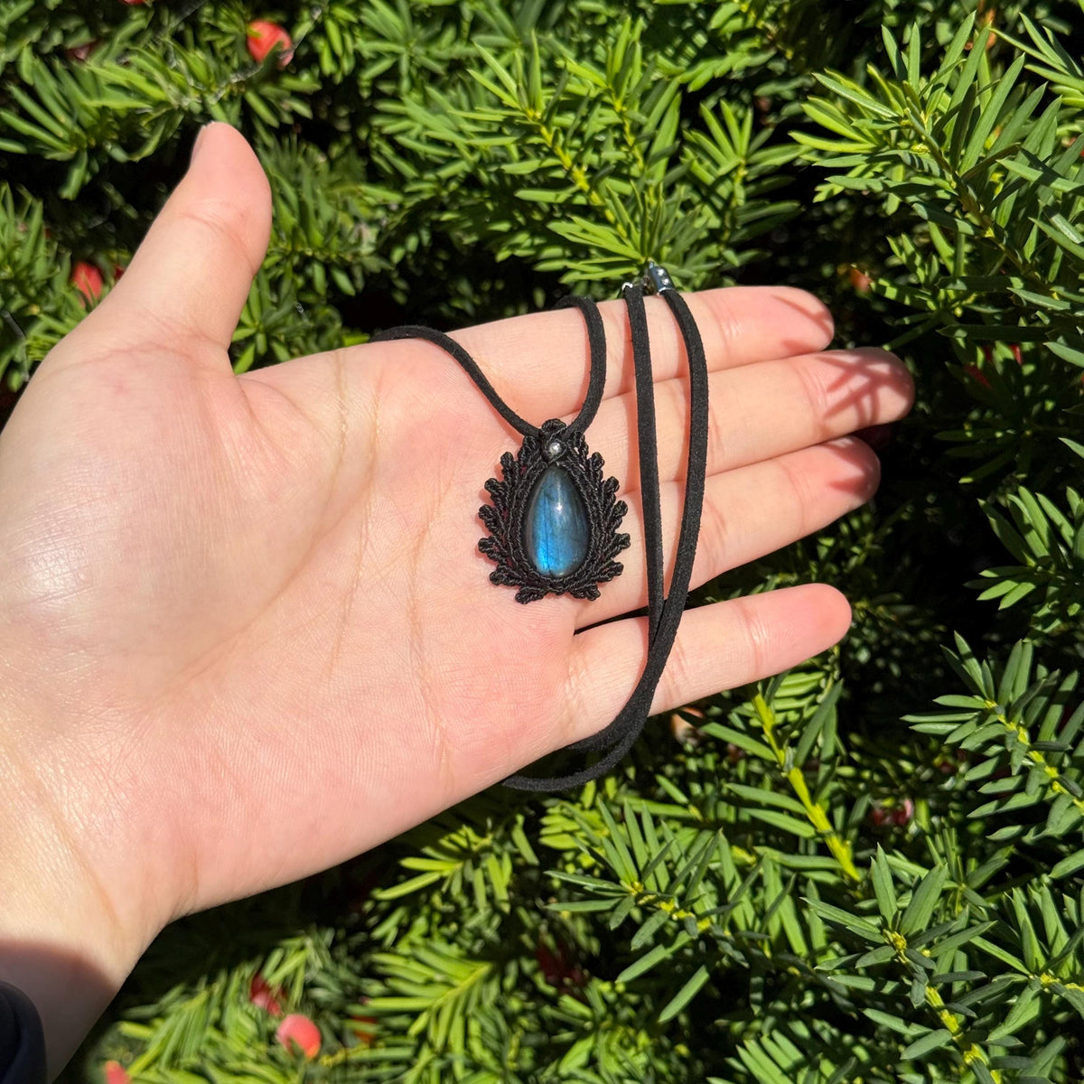 Macrame Labradorite Necklace