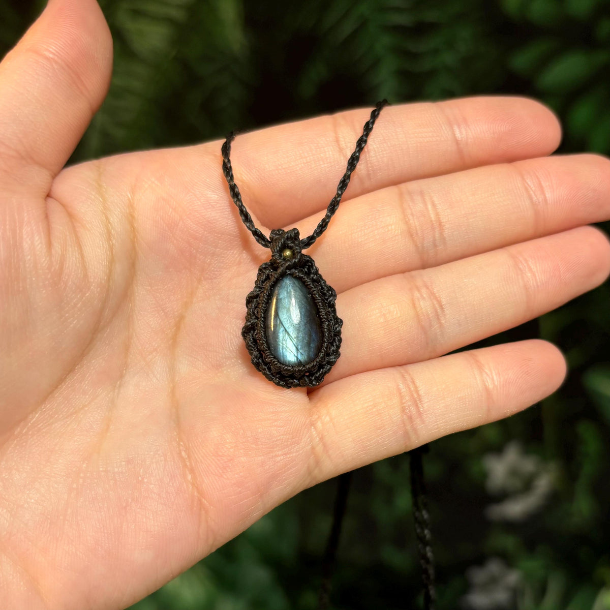 Black Labradorite Pendant Macrame Necklace